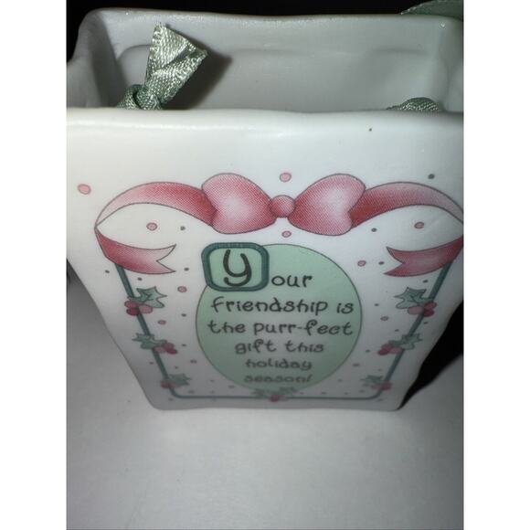 Precious Moments Christmas Porcelain Gift Bag Meowie Christmas - Picture 2 of 3